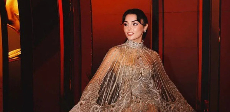 Hande Erçel Arapça şov yaptı: İngilizcesine takılanlar şaştı kaldı!