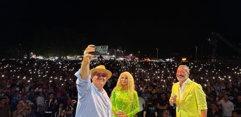 SEVTUĞ FESTİVALLERİN KRALİÇESİ: