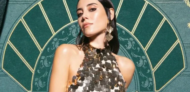 Cansu Dere 4 yıl sonra dönüyor! Yeni dizisinin adı bile merak uyandırdı: Mavi Orkide