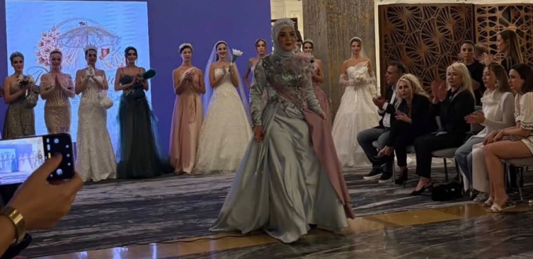 Büşra Canay, Bursa Fashion Week’te Tasarımlarıyla Büyük Beğeni Topladı